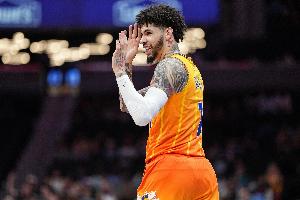 弗莱：三球在狼队会变得更成熟 NBA正式重回三巨头抱团时代